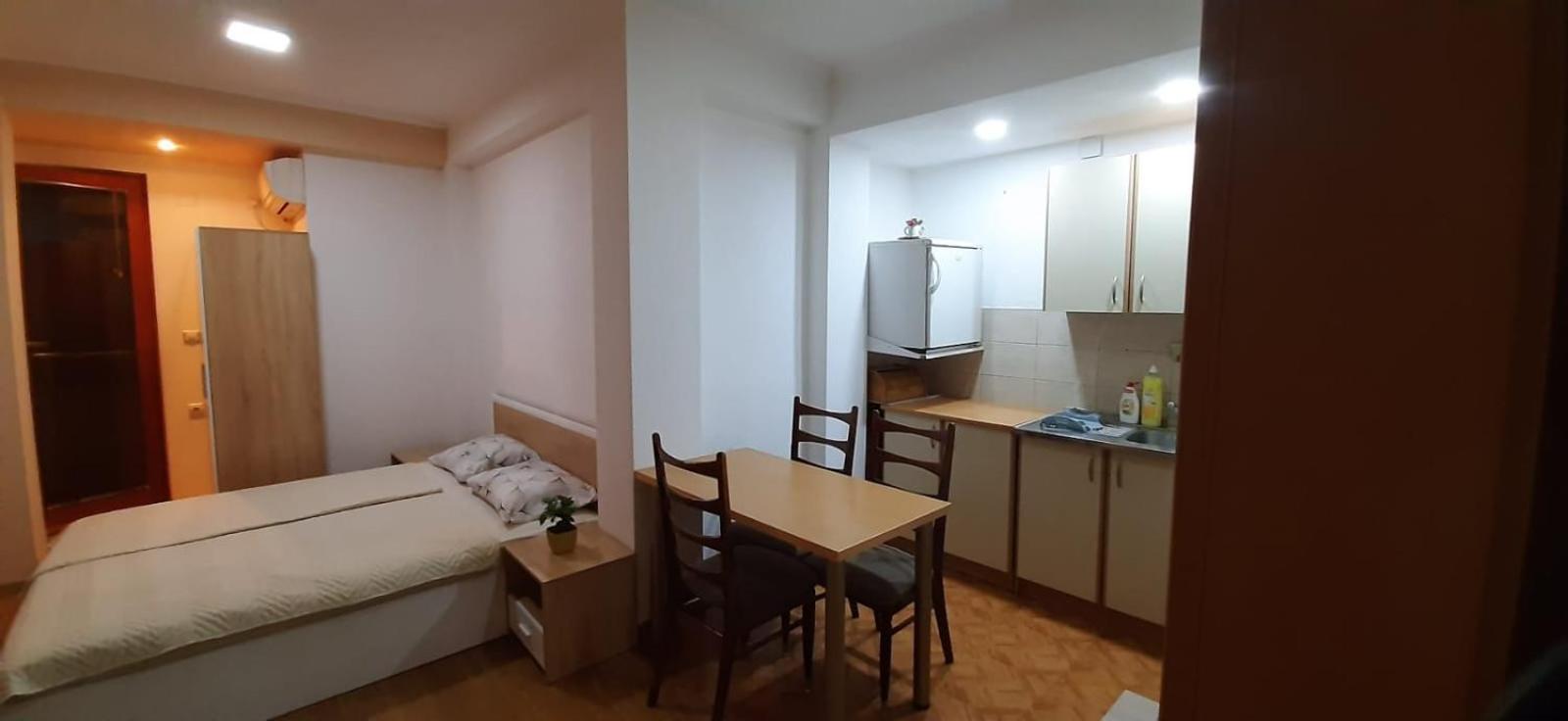 Apartment Riki 3 Near Bus Station Ohrid Bilik gambar